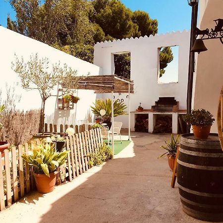 La Casita Santa Barbara Guest House Macastre Exterior photo