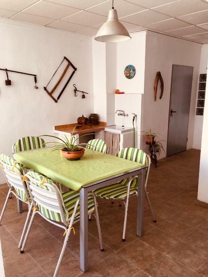 La Casita Santa Barbara Guest House Macastre Exterior photo